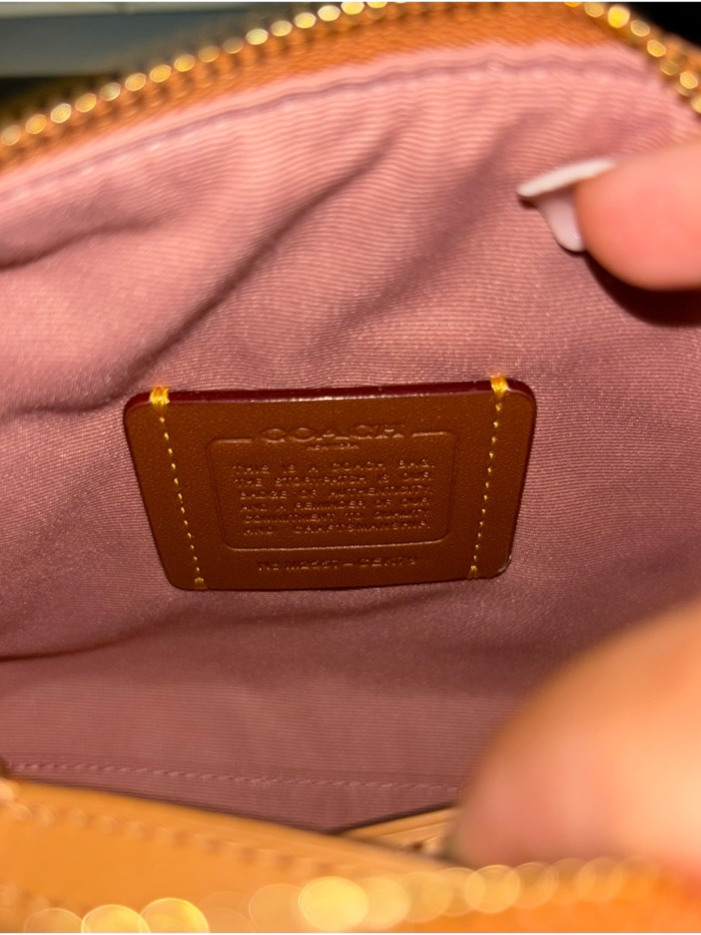 COACH Powder Pink Mini Rowan Signature Canvas 2026. Tan Handles & Gold Hardware - Picture 6 of 7